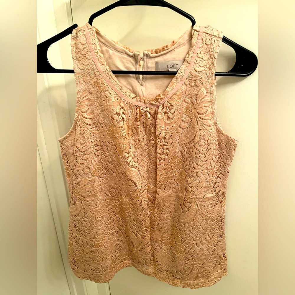 Ann Taylor Loft extra small soft pink blouse